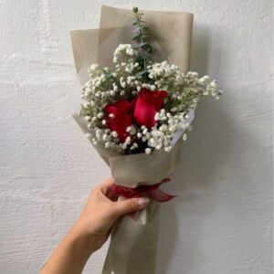 2 Rose Handy Bouquet