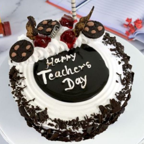 Order Tempting Teachers Day Poster Cake Online, Price Rs.999 | FlowerAura